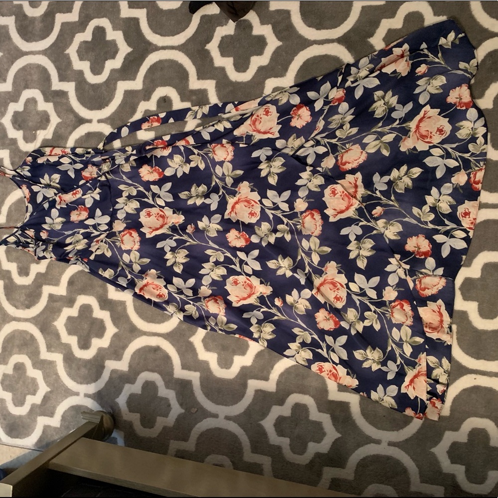 Navy silk dress with flowers. Size L.